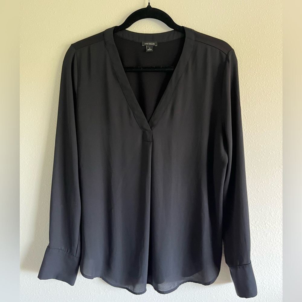 Black Ann Taylor blouse size medium